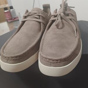 Everlane Shoe